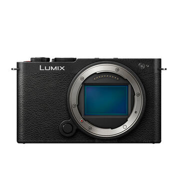 LUMIX S9